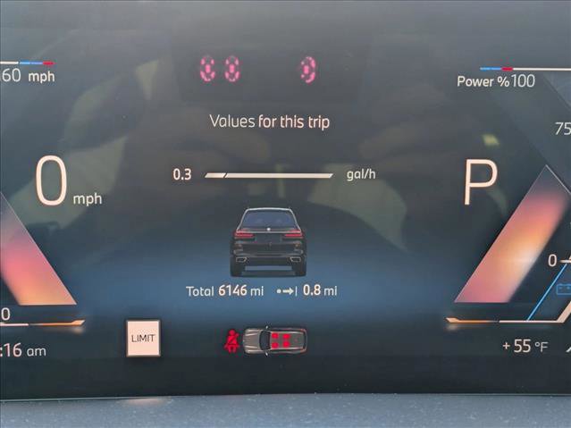 Used 2025 BMW X7 xDrive40i w/ M Sport Package image 11