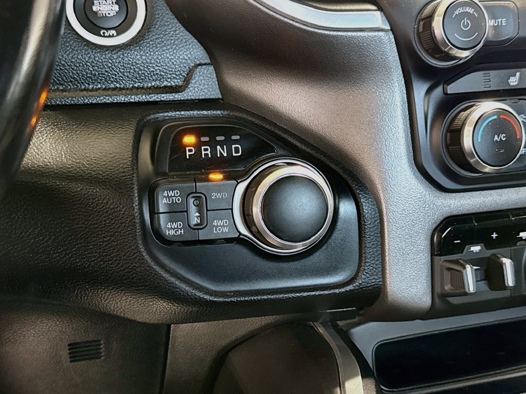 Used 2022 RAM 1500 Big Horn AWD/4WD image 16