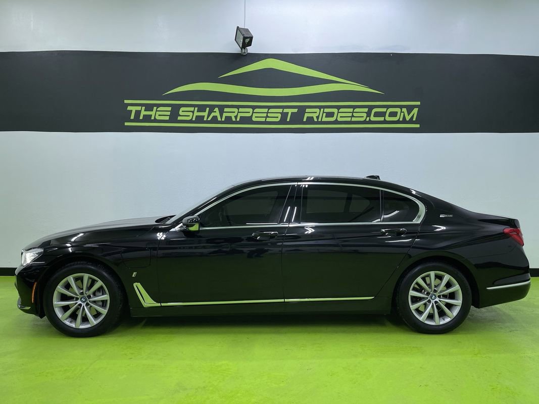 Used 2018 BMW 740e xDrive image 6