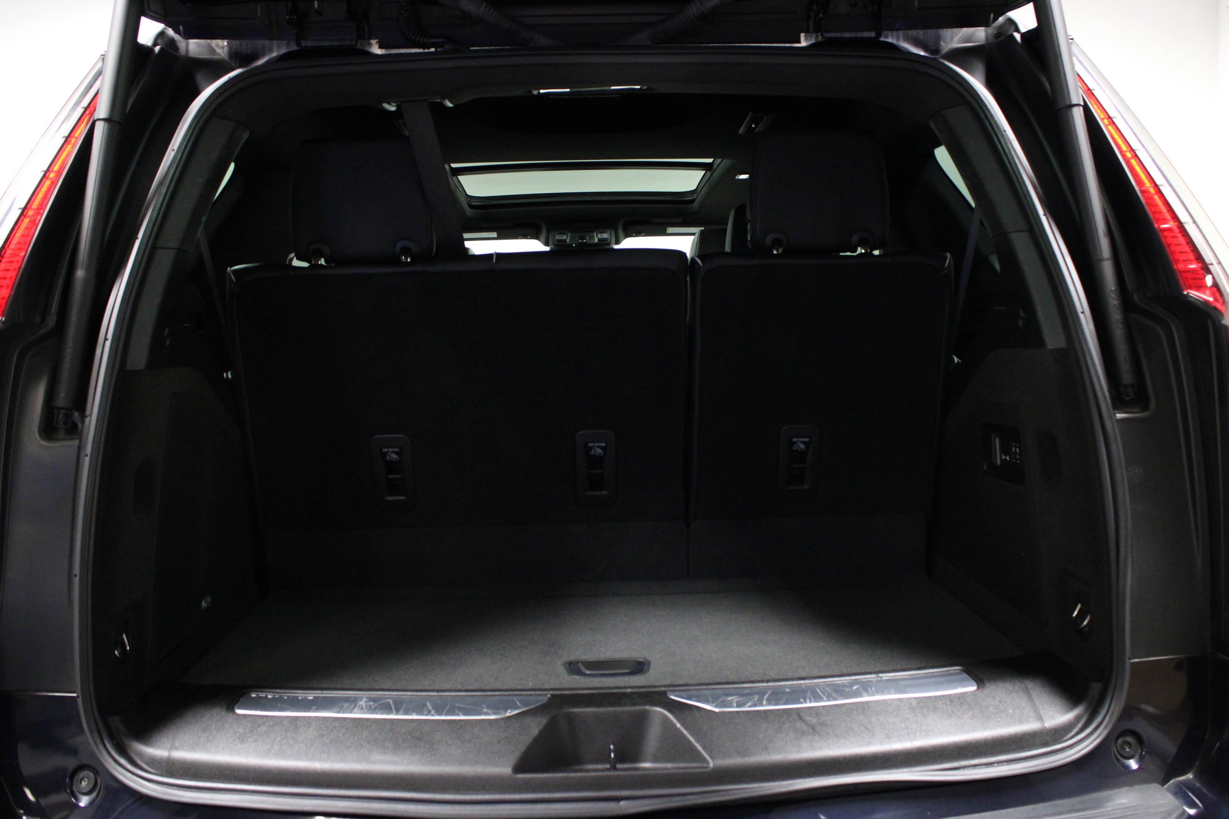 Used 2023 Cadillac Escalade Premium Luxury w/ LPO, Floor Liner Package image 15