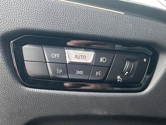 Certified 2024 BMW 330i xDrive Sedan image 30