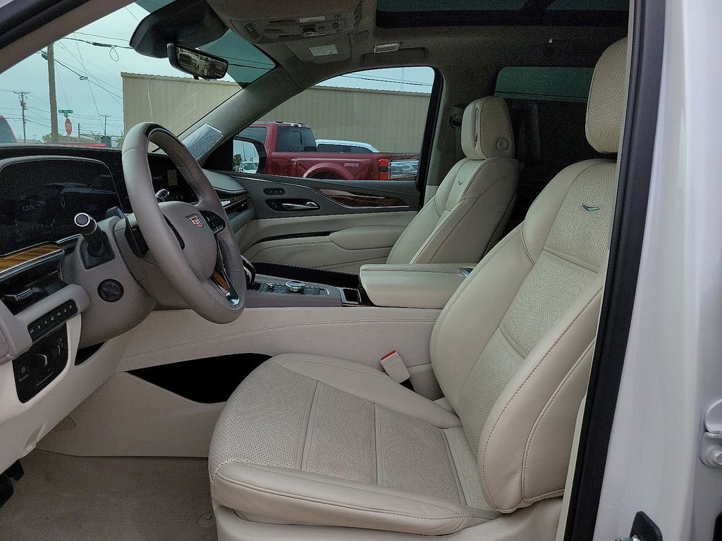 Used 2023 Cadillac Escalade Sport Platinum AWD/4WD image 19