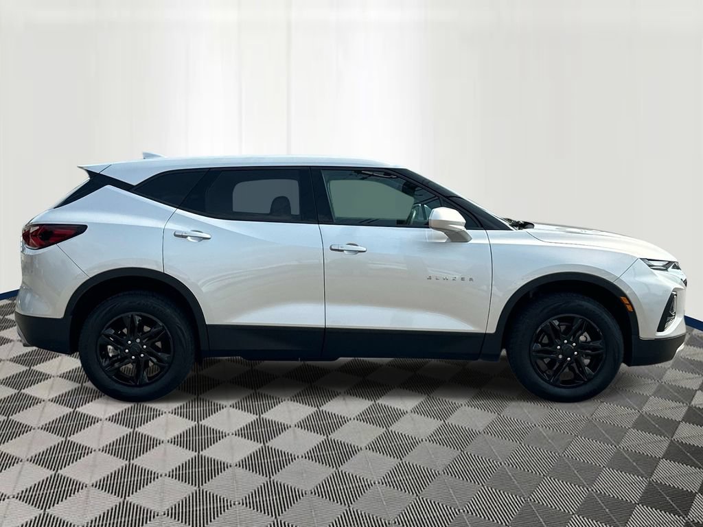 Used 2020 Chevrolet Blazer LT w/ LPO, Floor Liner Package FWD image 6