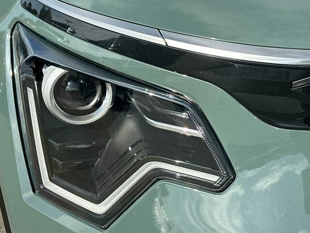 Used 2025 Kia Niro Wind FWD image 33