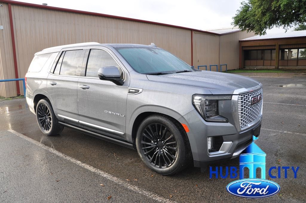 Used 2021 GMC Yukon Denali w/ Denali Ultimate Package AWD/4WD image 7