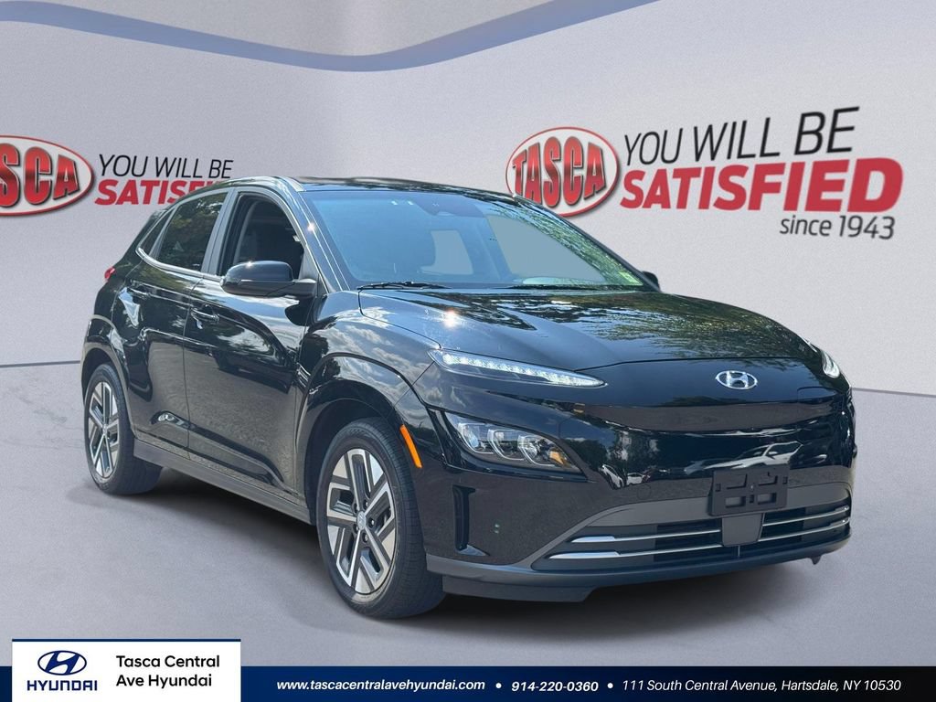 Certified 2022 Hyundai Kona Limited w/ Cargo Package