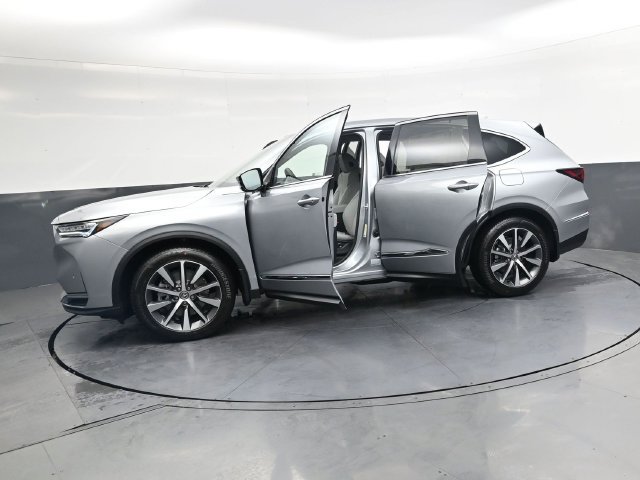 New 2026 Acura MDX w/ Technology Package FWD image 40