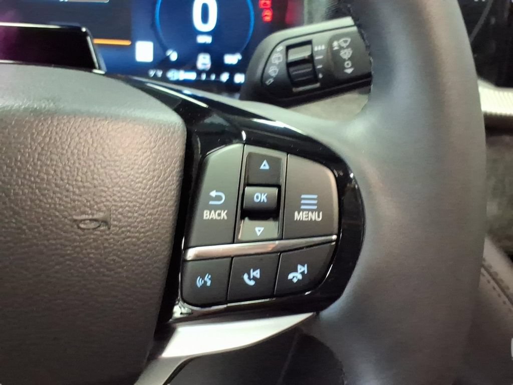 Used 2026 Ford Explorer Platinum w/ LUX Leather Package AWD/4WD image 23