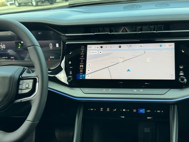 Used 2025 Jeep Wagoneer S Limited image 17