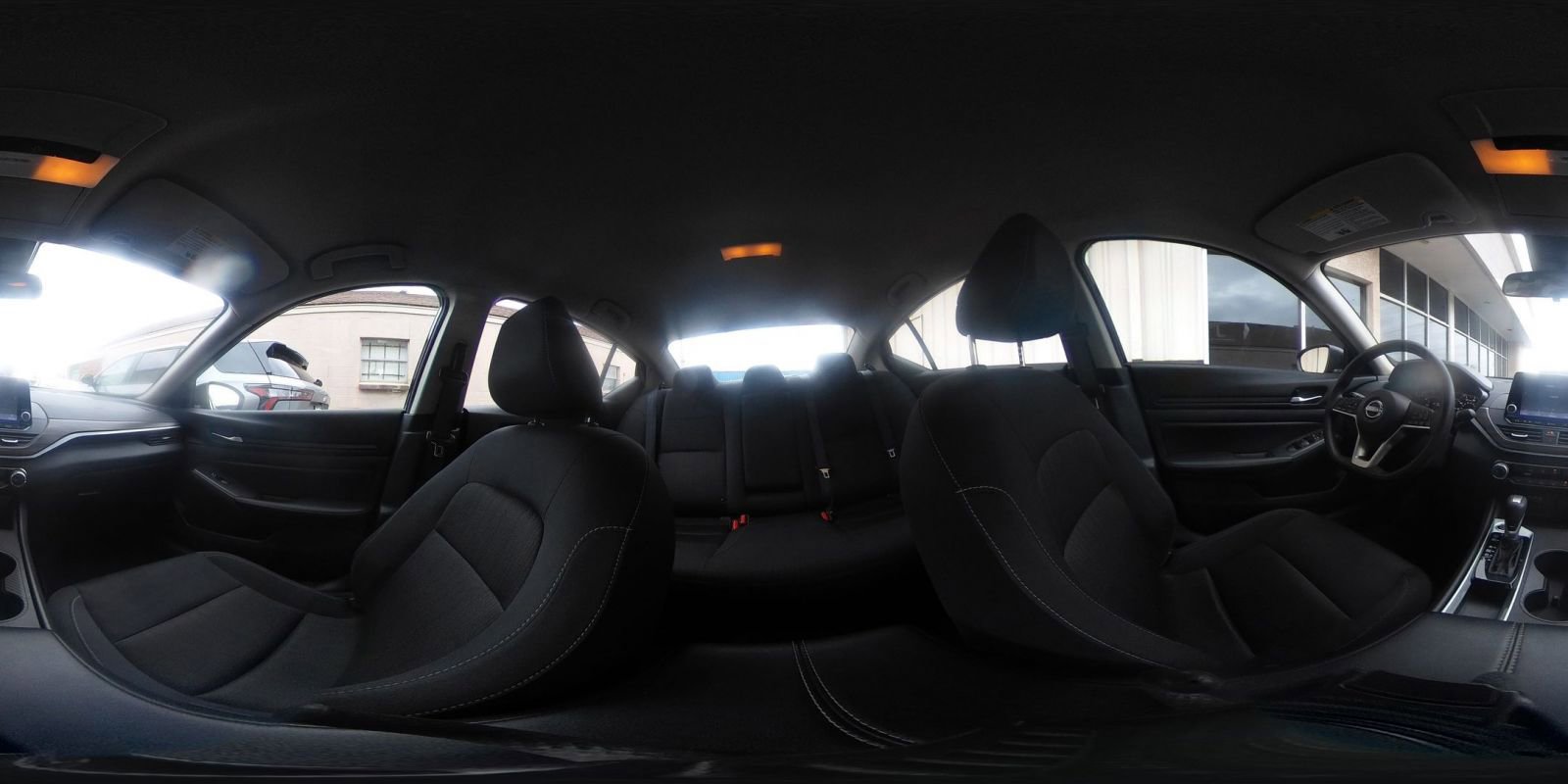 Used 2025 Nissan Altima 2.5 SV image 42