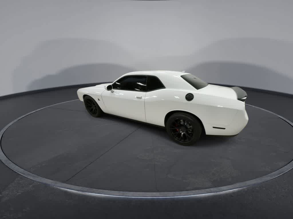 Used 2018 Dodge Challenger R/T Scat Pack w/ Leather Interior Group image 6