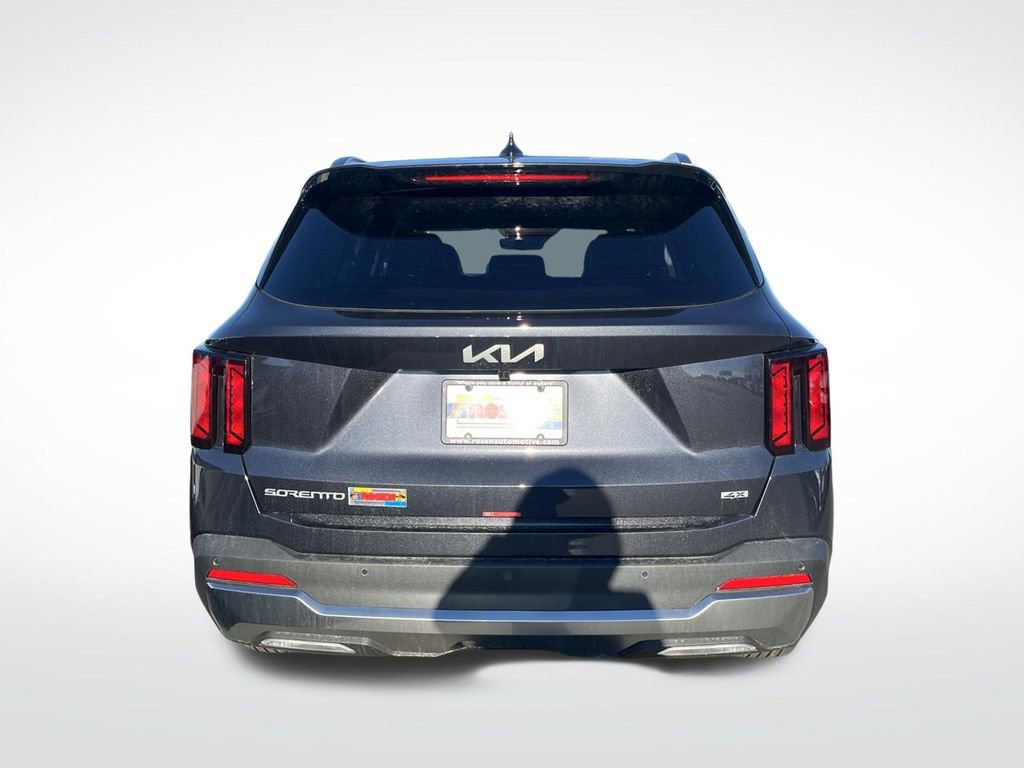 New 2026 Kia Sorento S AWD/4WD image 4