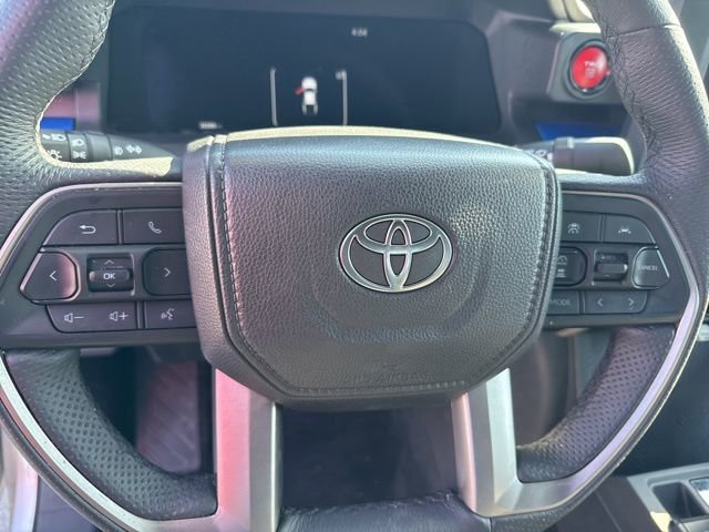 Used 2025 Toyota Tacoma TRD Off-Road AWD/4WD image 19