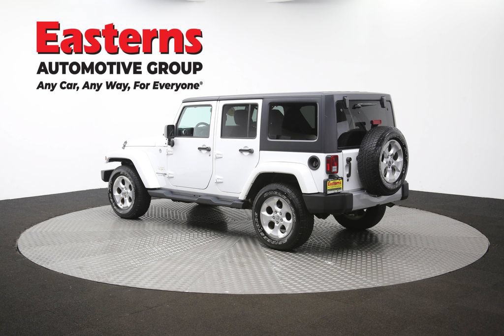 Used 2015 Jeep Wrangler Unlimited Sahara w/ Connectivity Group AWD/4WD image 64