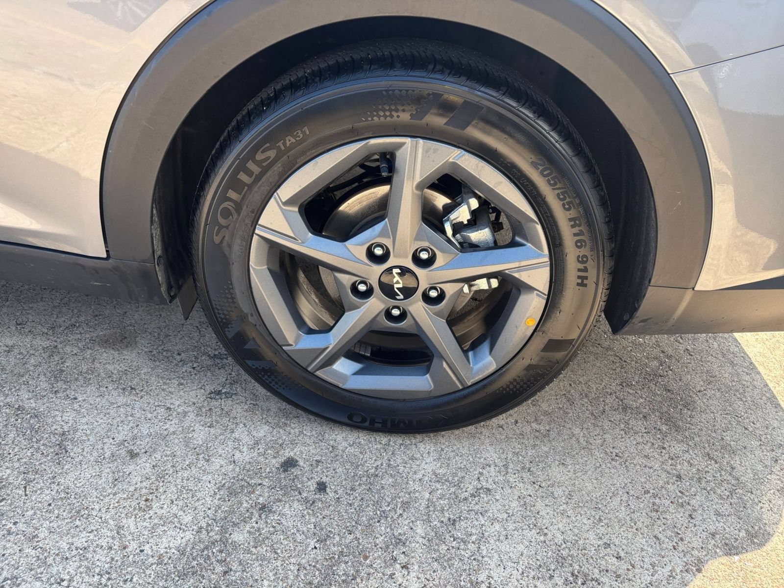 Used 2026 Kia K4 FWD image 28