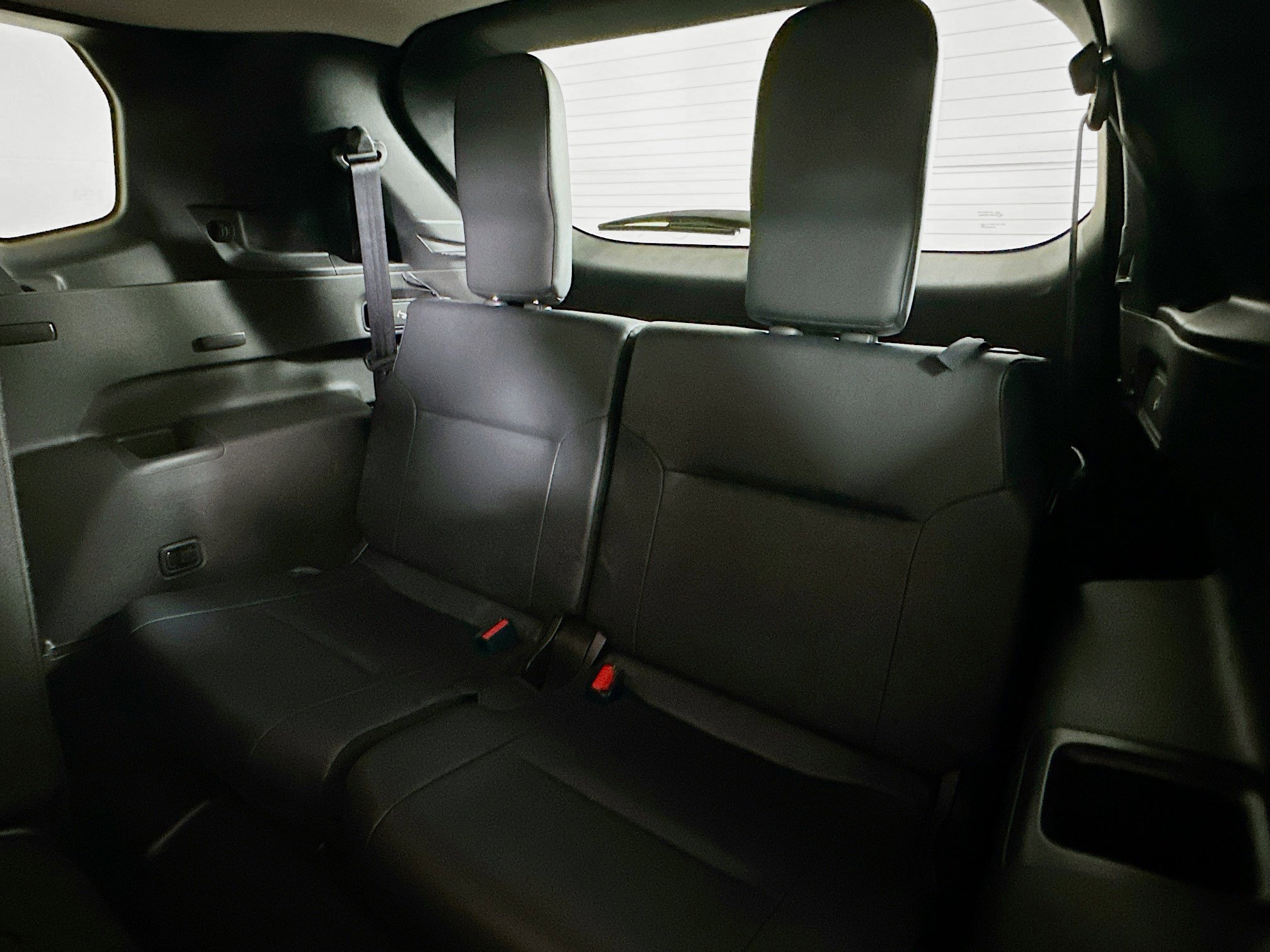 Used 2025 Mitsubishi Outlander SE image 29