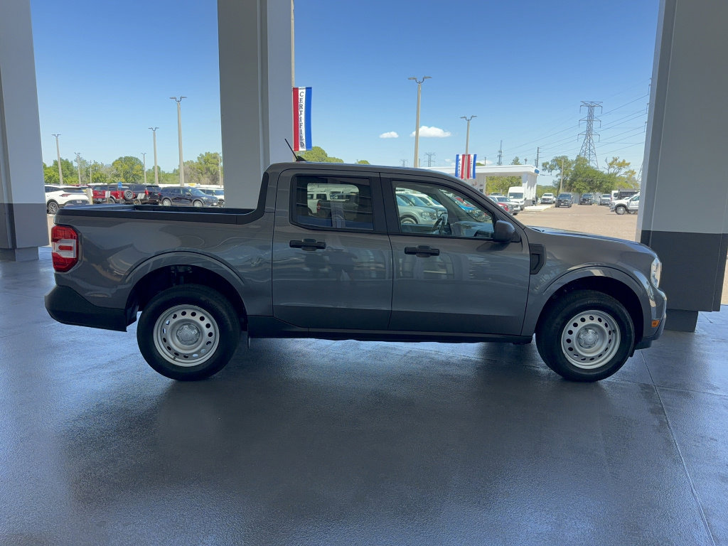 Certified 2023 Ford Maverick XL FWD image 5