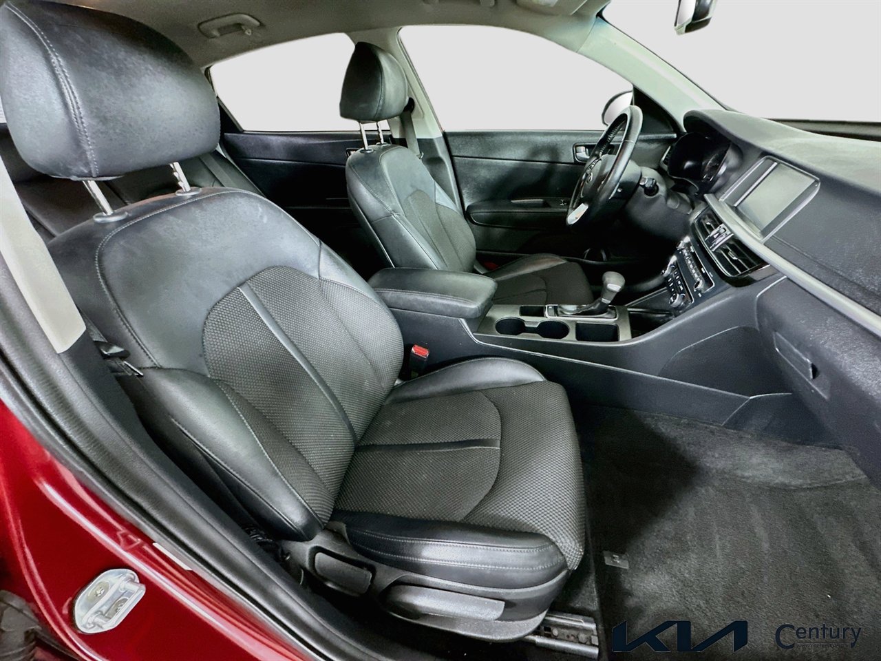 Certified 2019 Kia Optima S FWD image 25