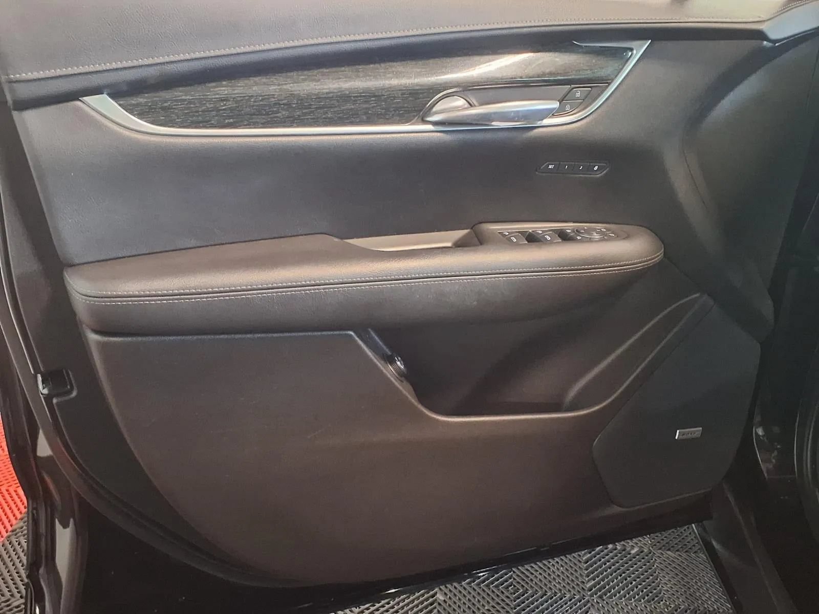 Used 2021 Cadillac XT5 Premium Luxury AWD/4WD image 16
