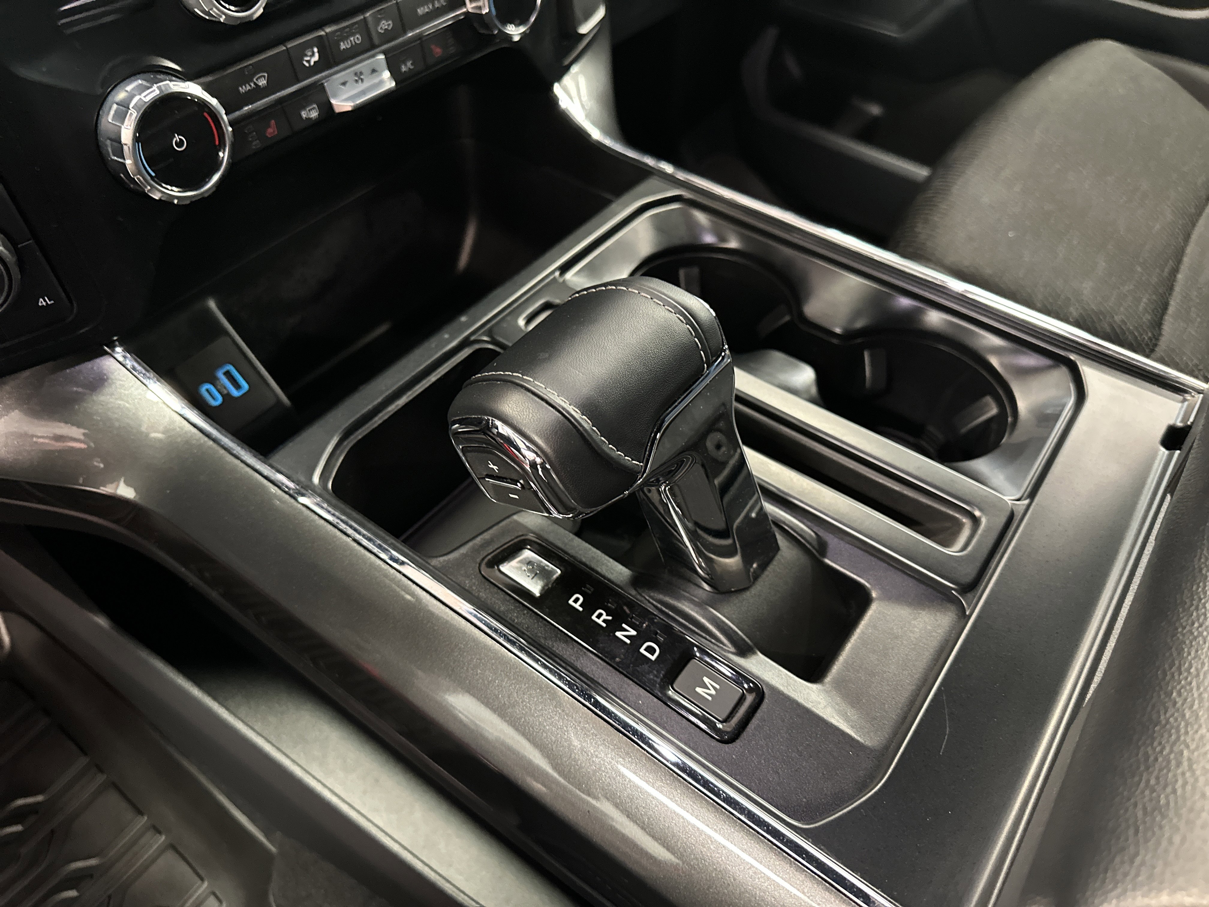 Certified 2023 Ford F150 XLT w/ Equipment Group 302A High image 31