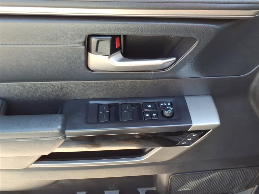 Used 2022 Toyota Tundra Limited w/ Power Package image 17