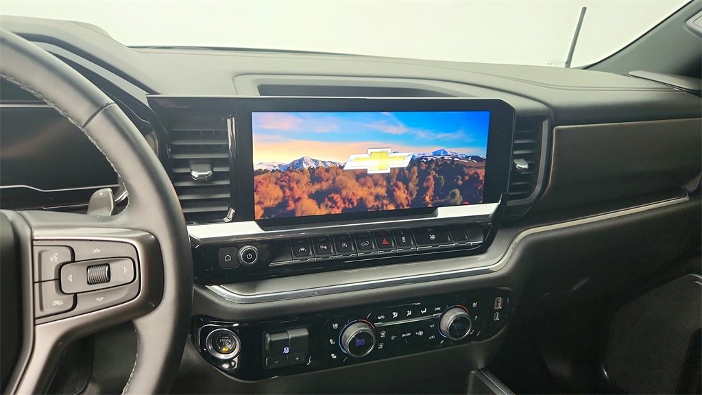 Certified 2023 Chevrolet Silverado 1500 High Country w/ Technology Package image 21