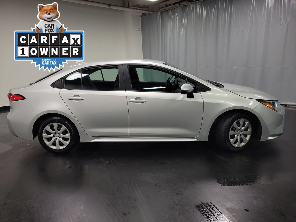 Used 2024 Toyota Corolla LE FWD image 9