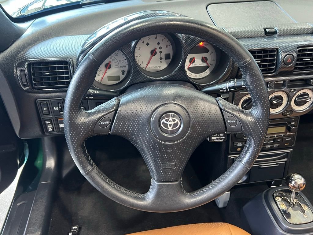 Used 2003 Toyota MR2 RWD image 22