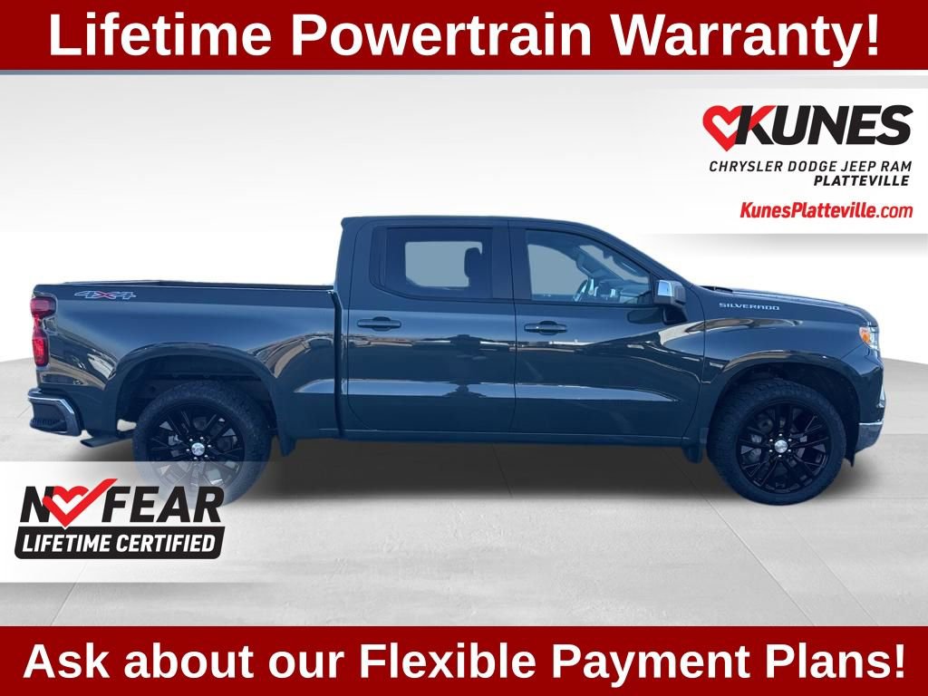 Used 2025 Chevrolet Silverado 1500 LT image 3