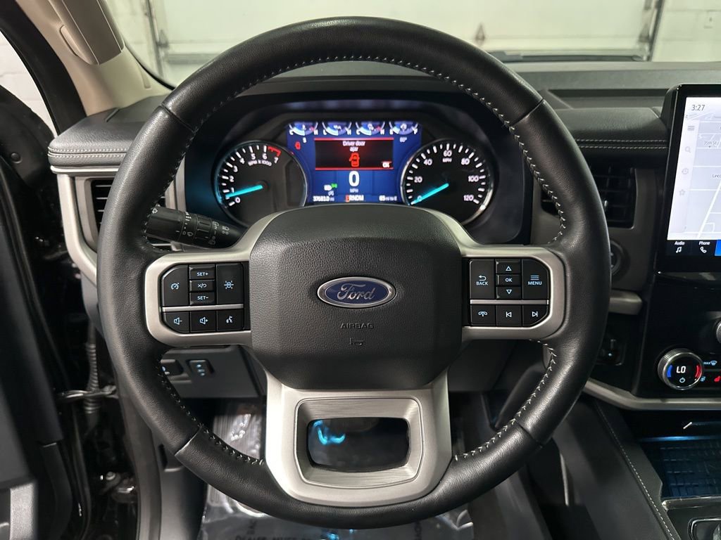 Used 2024 Ford Expedition XLT AWD/4WD image 13