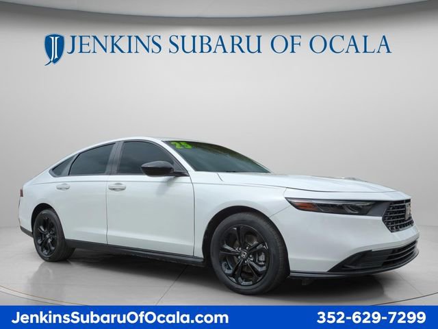 Used 2025 Honda Accord SE image 1