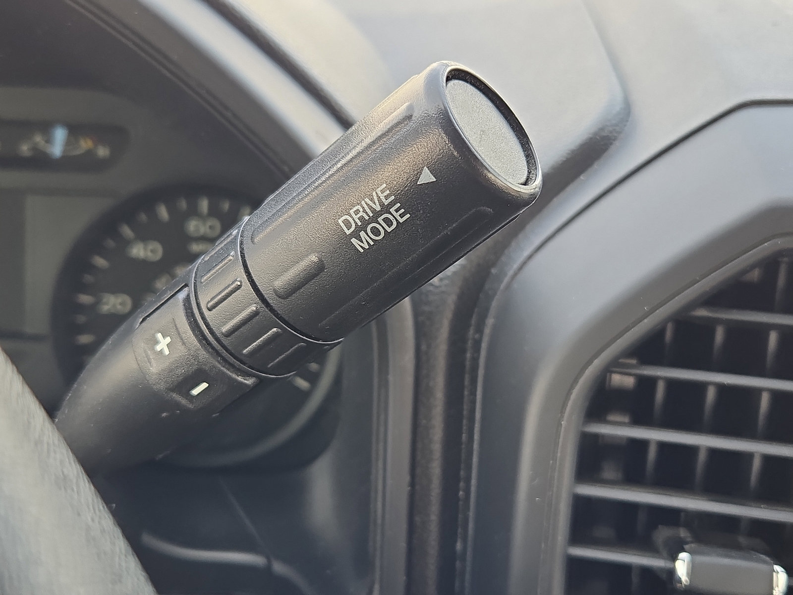 Used 2020 Ford F150 XL image 15