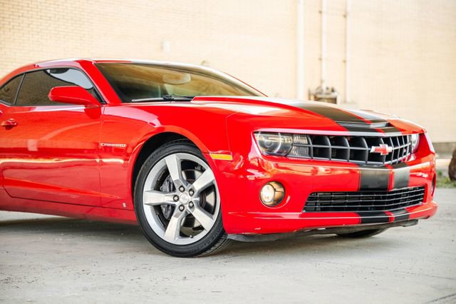 Used 2010 Chevrolet Camaro SS w/ RS Package image 33