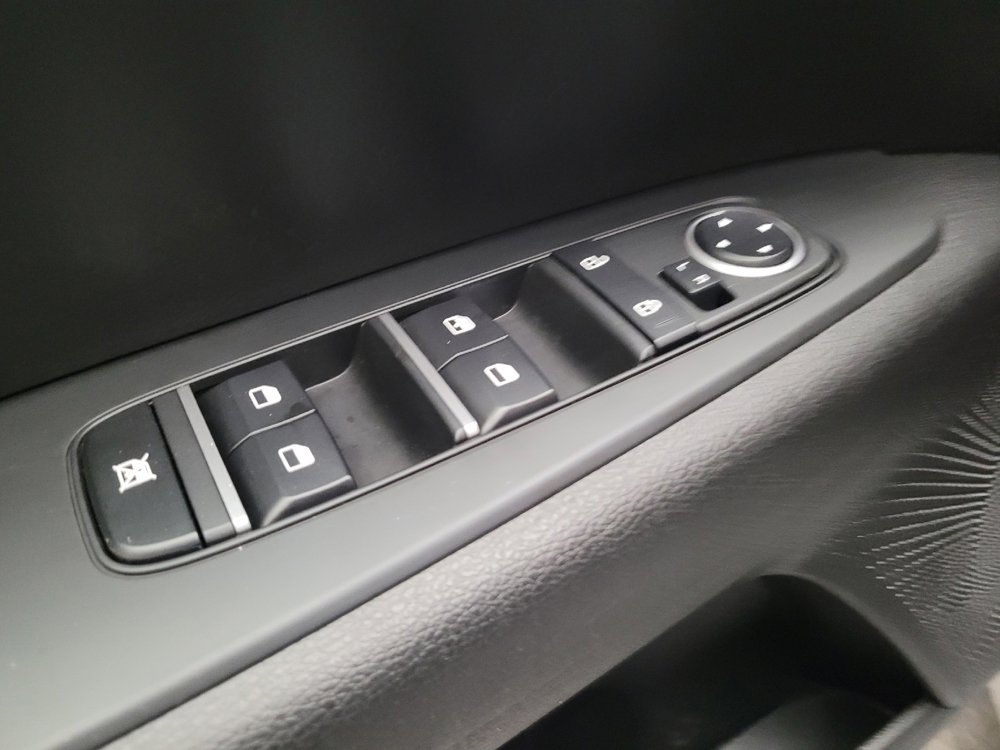 Used 2023 Kia Forte LXS w/ LXS Technology Package FWD image 27