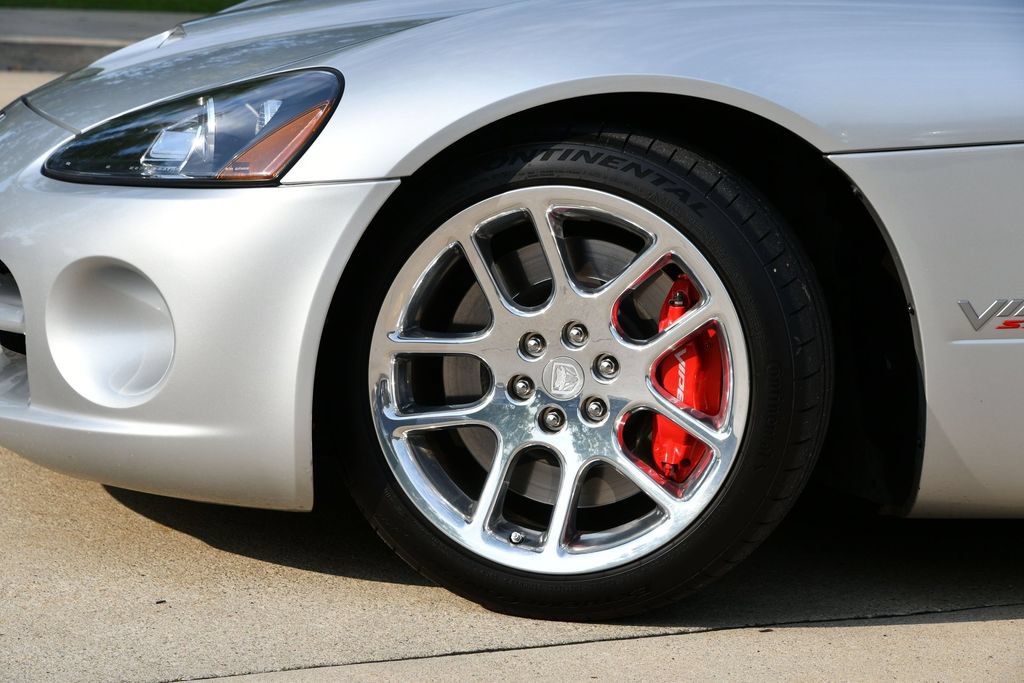 Used 2005 Dodge Viper SRT-10 w/ Mamba Edition Group RWD image 11
