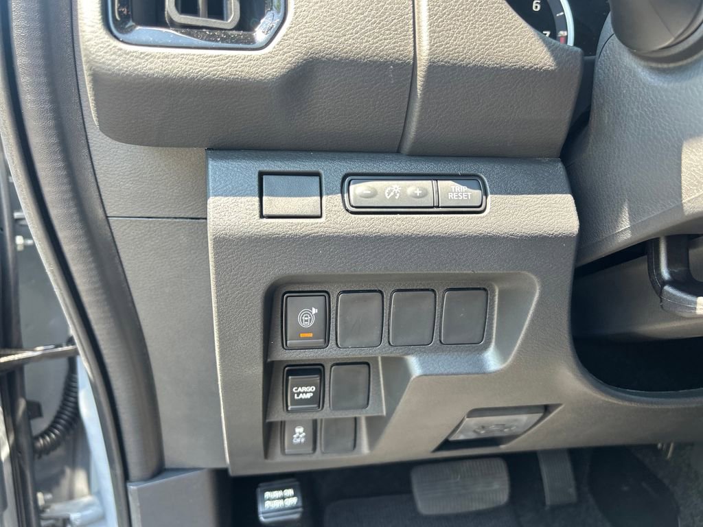 New 2026 Nissan Frontier SV image 34