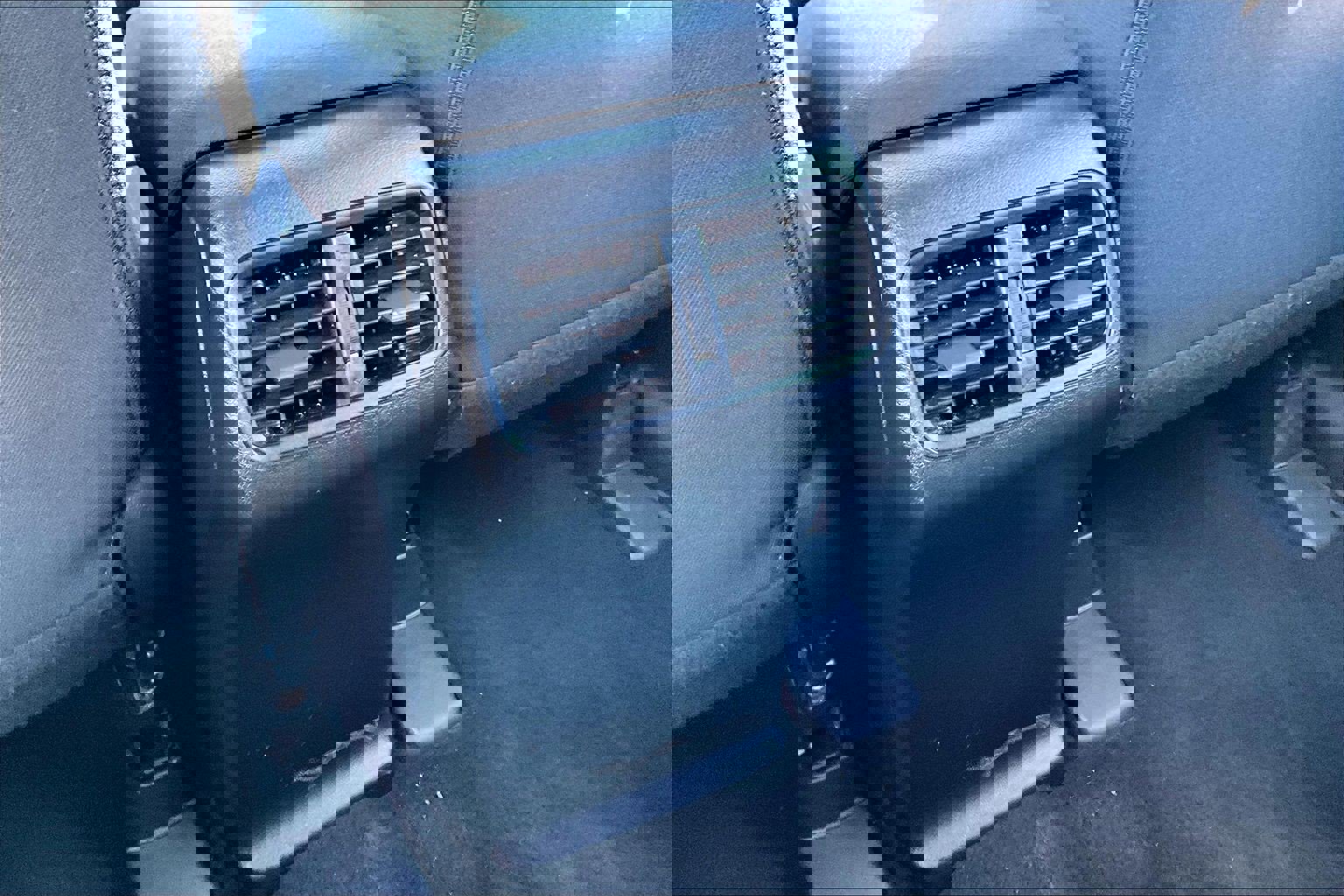 Used 2015 Honda CR-V LX image 31