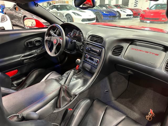 Used 2003 Chevrolet Corvette Z06 w/ Memory Package, 3 Drivers RWD image 12