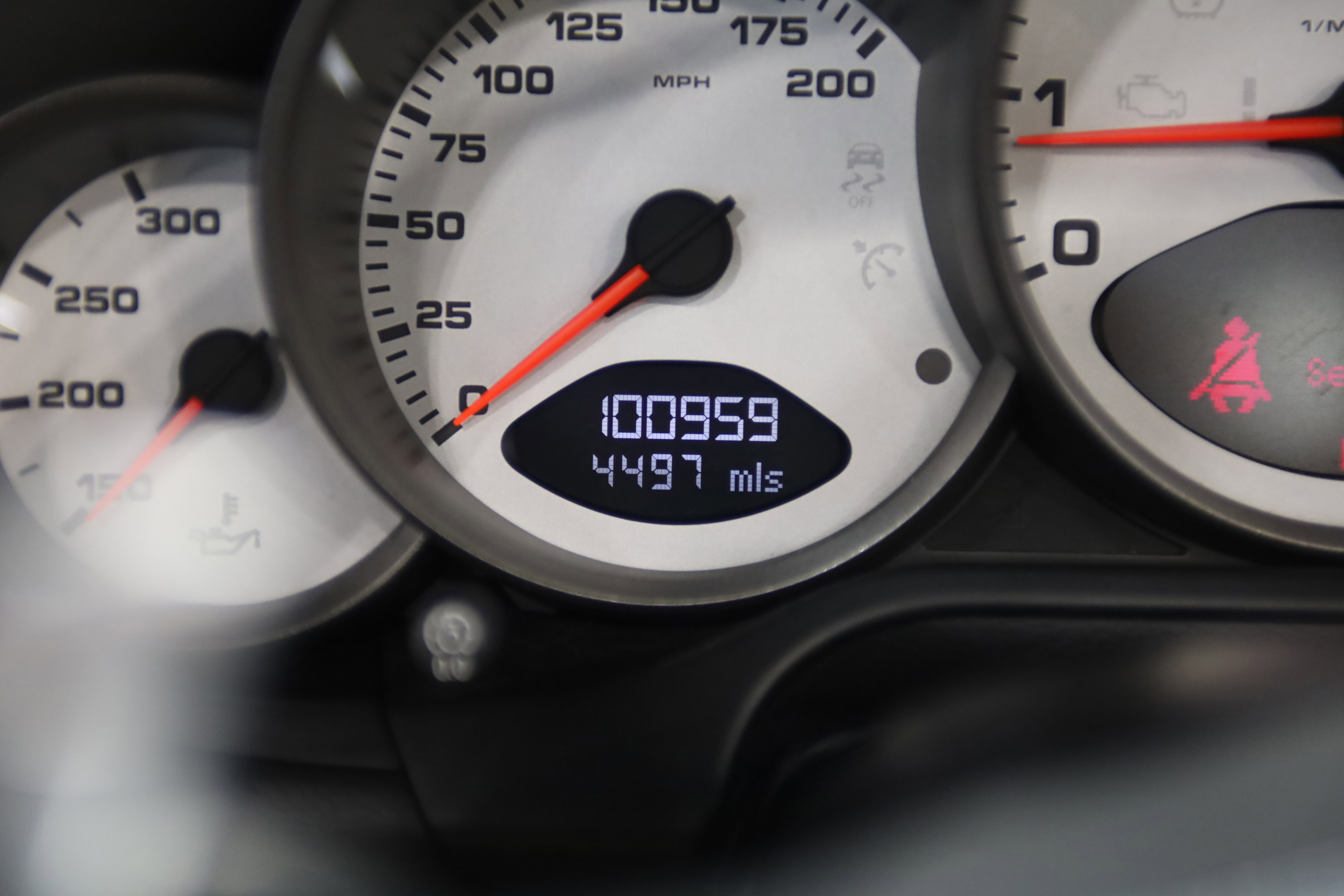 Used 2010 Porsche 911 Carrera 4S image 21