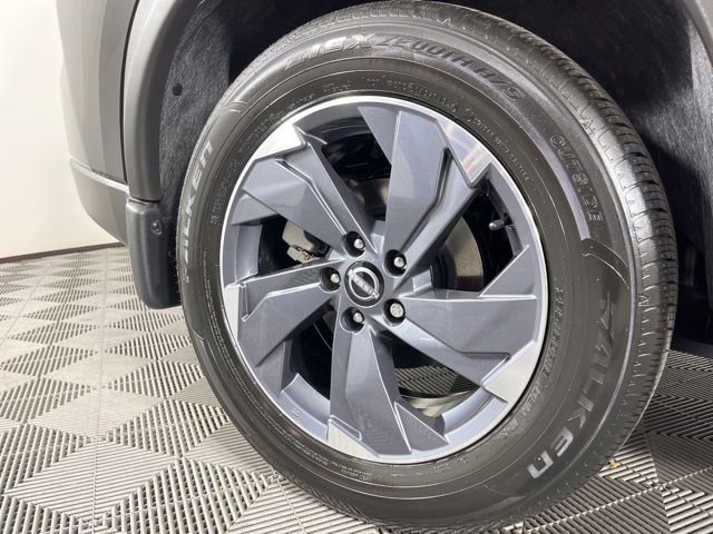 New 2026 Nissan Rogue SV image 15