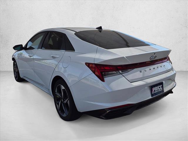 Used 2021 Hyundai Elantra SEL w/ Convenience + Premium Package FWD video 2