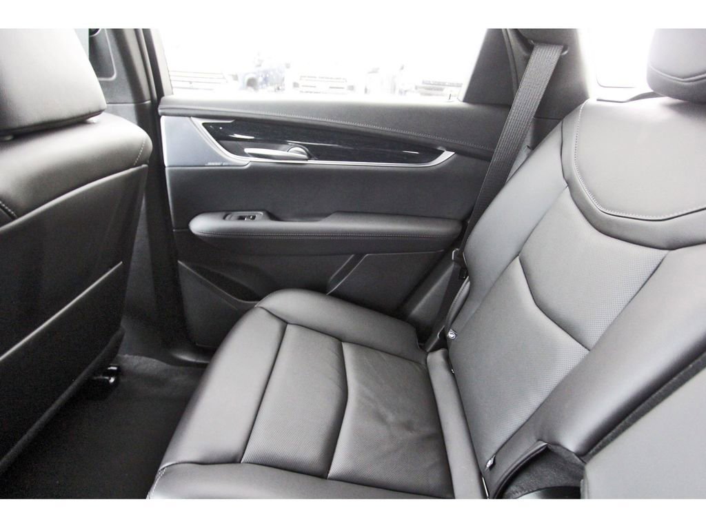 New 2026 Cadillac XT5 Premium Luxury image 12