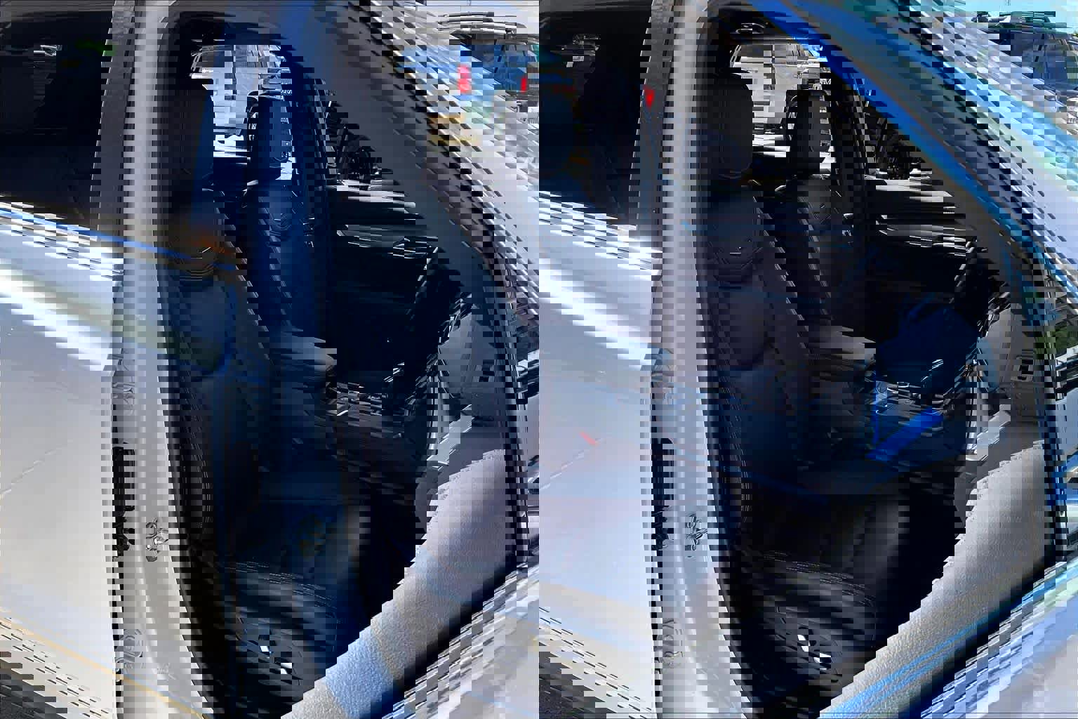 Used 2025 Cadillac XT5 Luxury w/ LPO, Floor Liner Package image 9