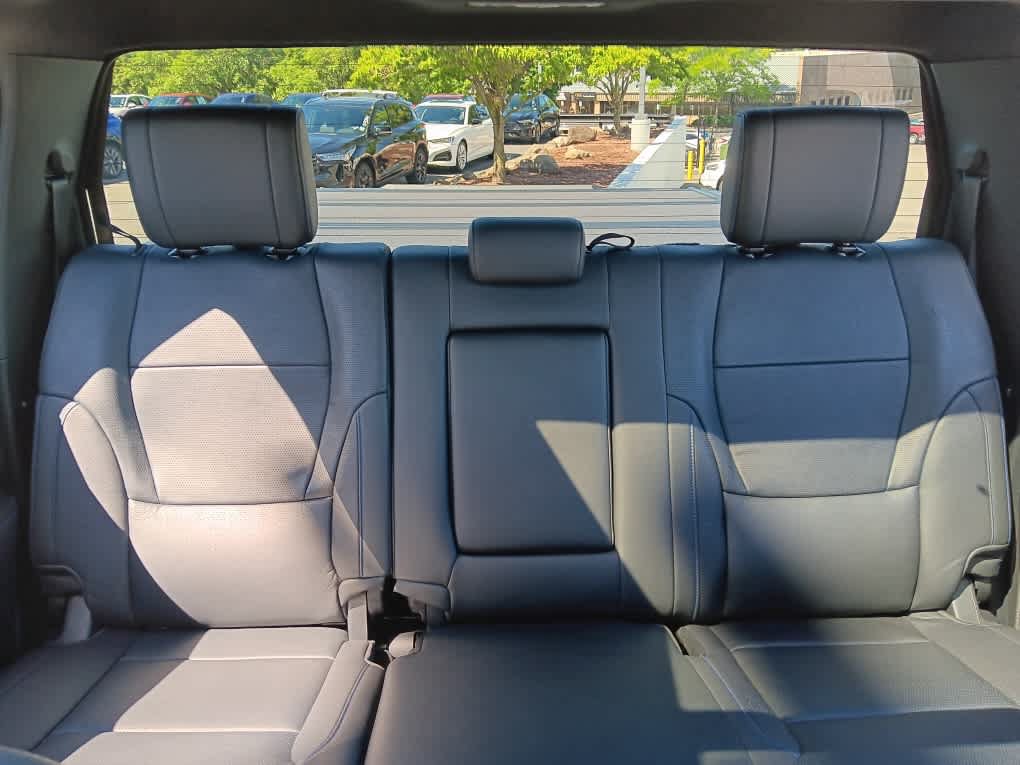 Used 2024 Toyota Tundra Platinum AWD/4WD image 14