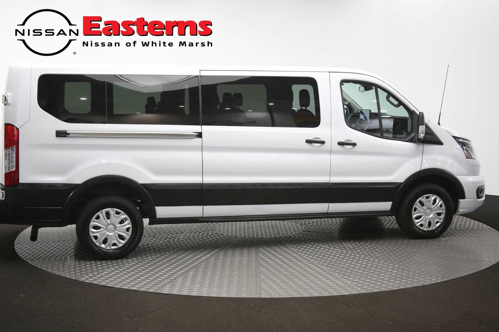 Used 2023 Ford Transit 350 XLT RWD image 42