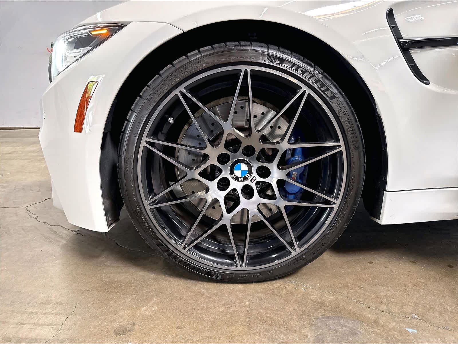 Used 2018 BMW M4 Coupe RWD image 11