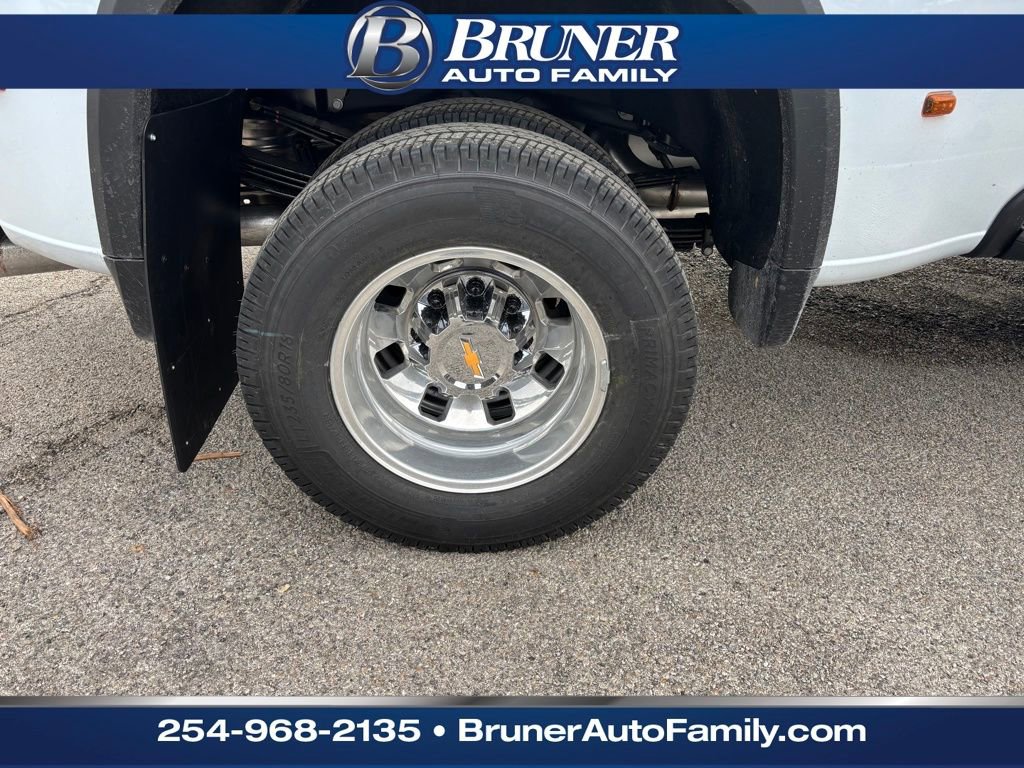 New 2026 Chevrolet Silverado 3500 High Country w/ Technology Package image 9