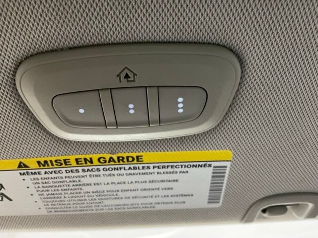 Used 2021 Chrysler Pacifica Touring FWD image 33