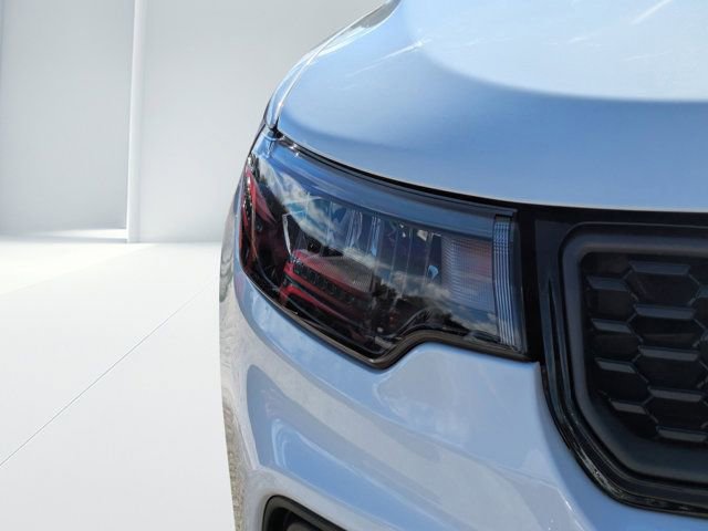 New 2026 Jeep Compass Latitude w/ Sun and Sound Group image 8