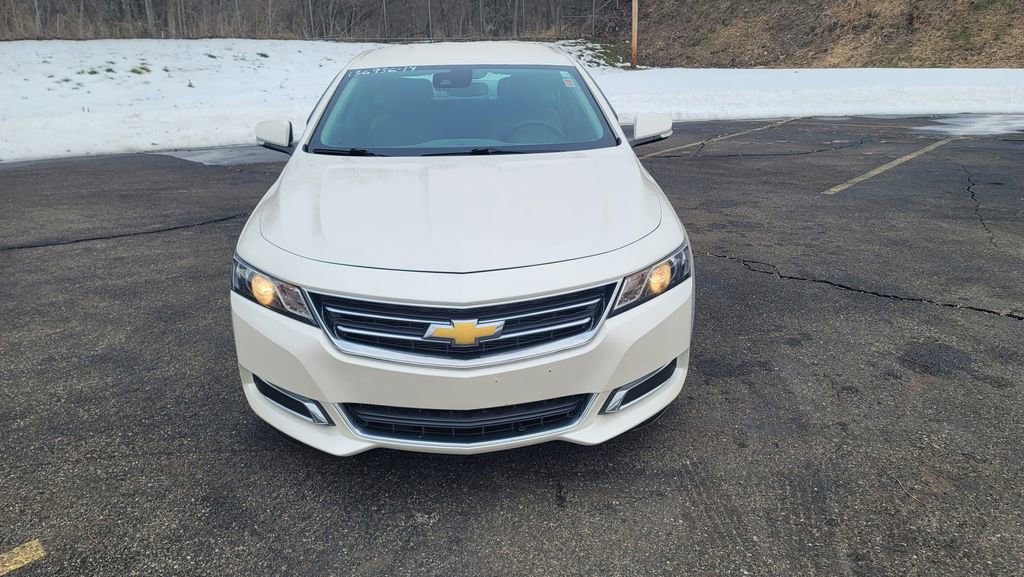 Used 2014 Chevrolet Impala LT w/ Convenience Package image 4